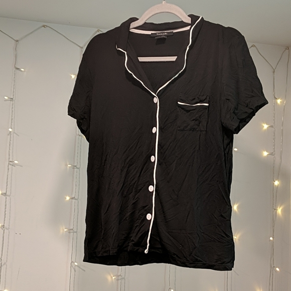Tahari classic pajama bowling shirt 🎳 - Picture 1 of 2
